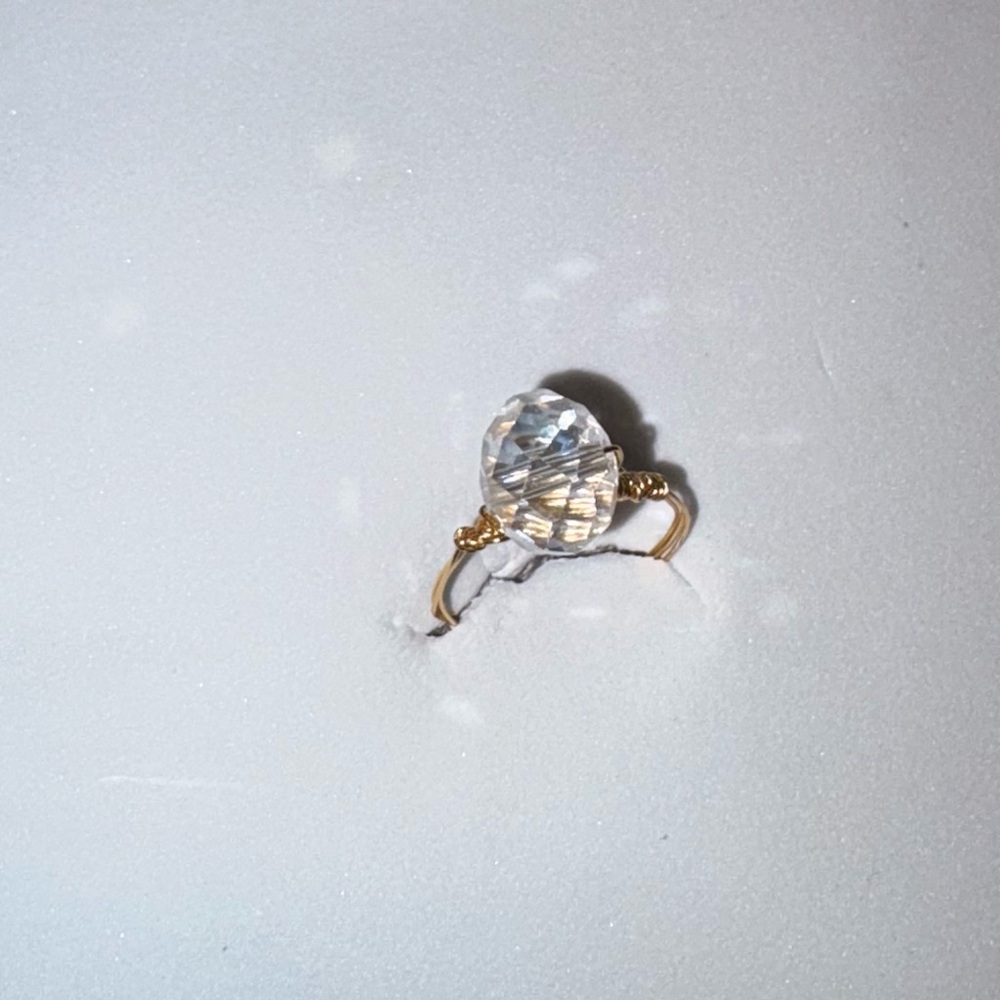 Elegant Gold and Crystal Bead Women's Ring
